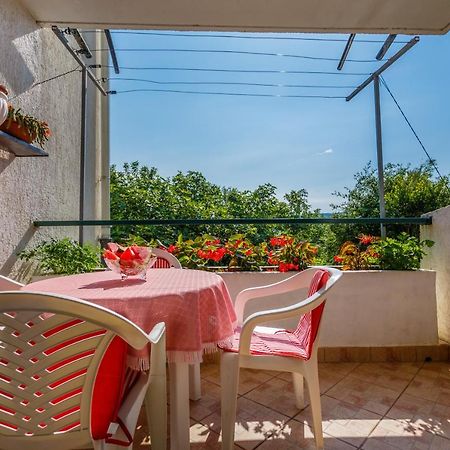 Apartment Dragica Krk Town Bagian luar foto