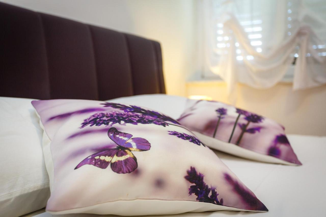 Apartment Dragica Krk Town Bagian luar foto